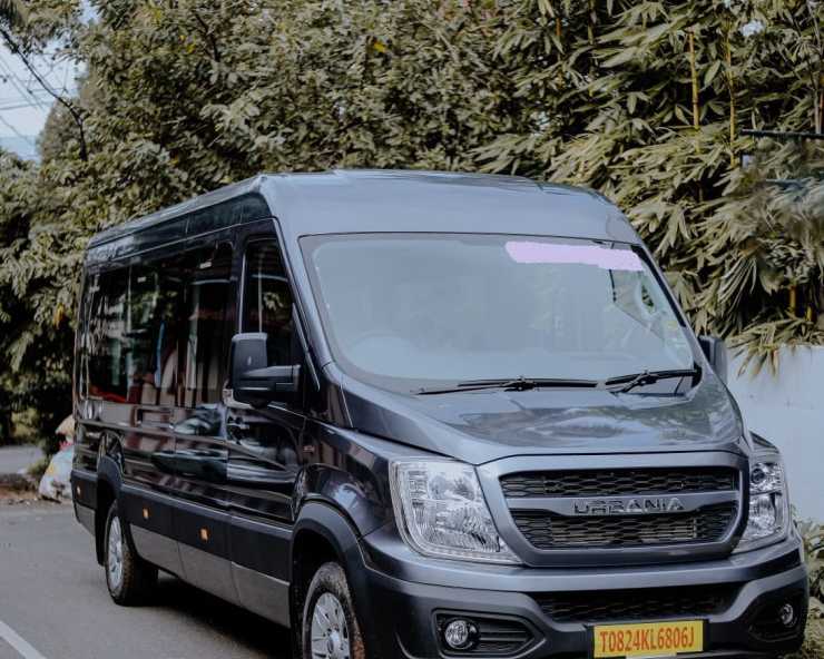 luxury-urbania-van-rentals