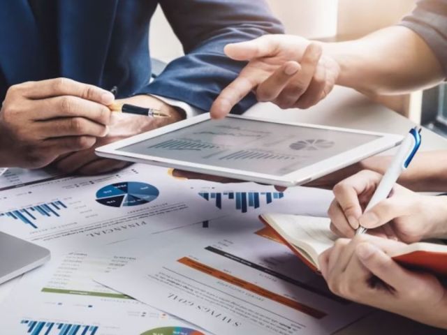 fund-raising-consultant-for-strategic-business-growth-kick-advisory