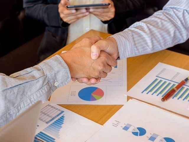 expert-fund-raising-consultant-for-business-growth