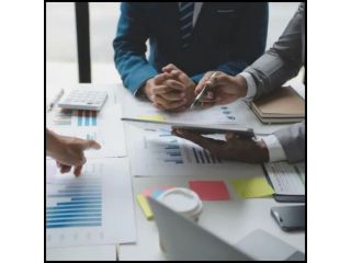 financial-advisory-services-for-growth-and-stability-small-0