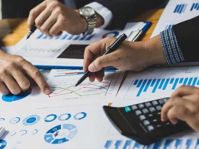 financial-advisory-services-for-modern-businesses-kick-advisory