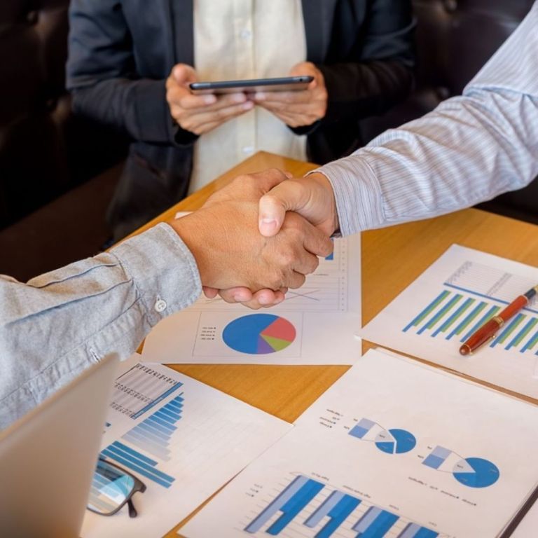 expert-financial-advisory-services-to-strengthen-your-business-big-0