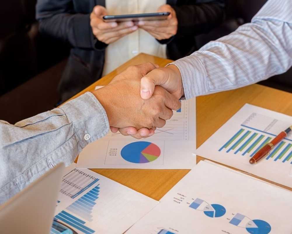 expert-financial-advisory-services-to-strengthen-your-business