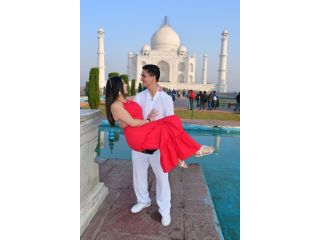 ourney-through-time-a-tour-of-the-taj-mahal-small-0